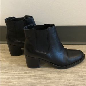 Clark’s Leather Chelsea Boots